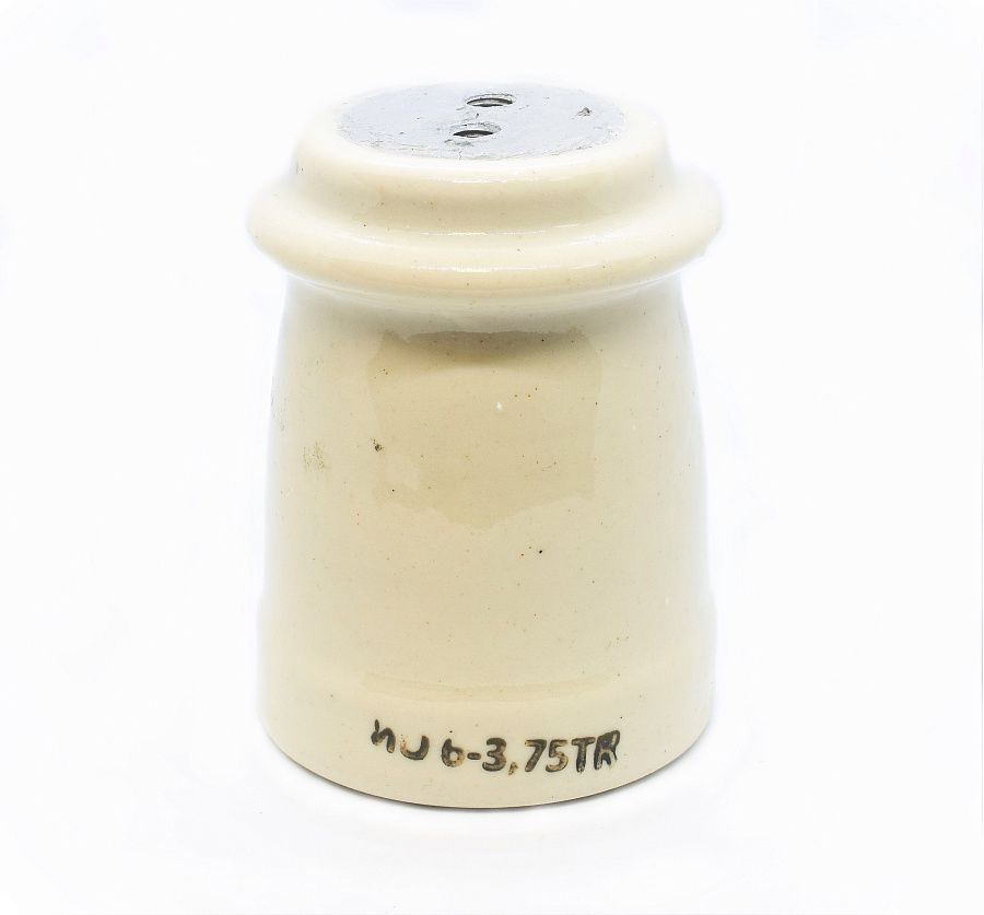 изолятор ио-6-3,75 ii у3 (отверстия: 2хм8, м12), d77х100мм 