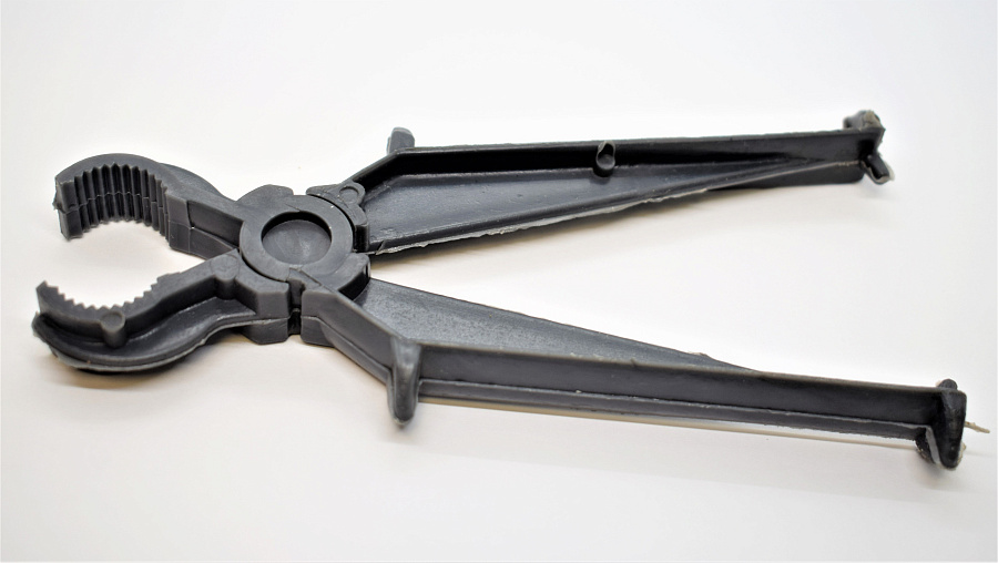 клещи изолирующие а141