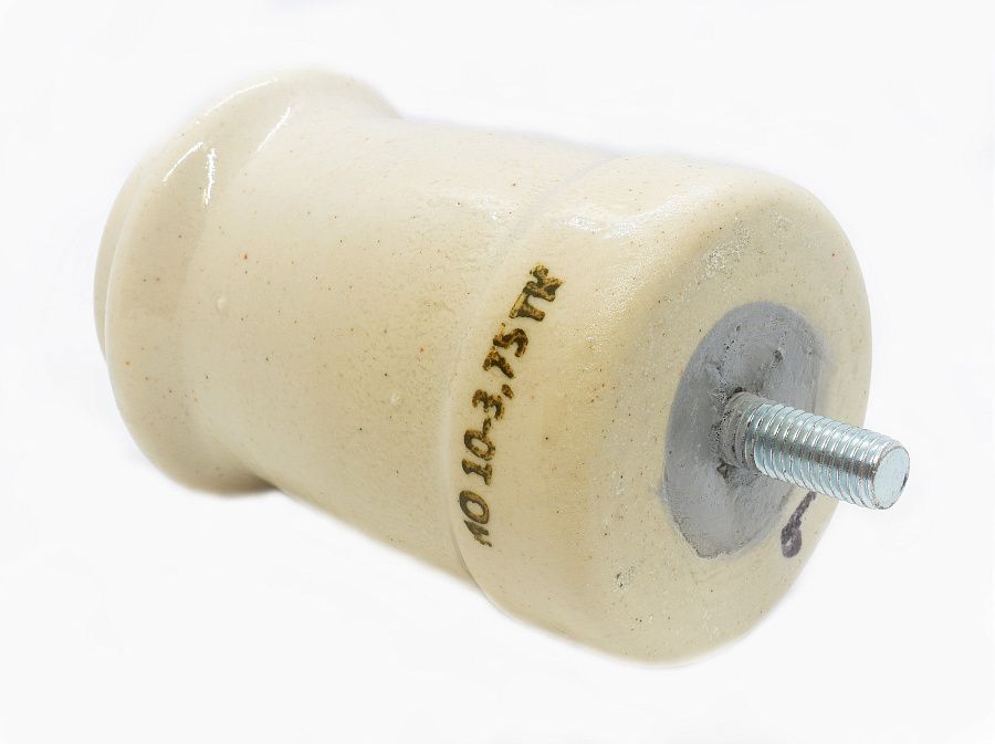 изолятор ио-10-3,75 ll у3 (отверстия: 2хм8, м12), d82х120мм 