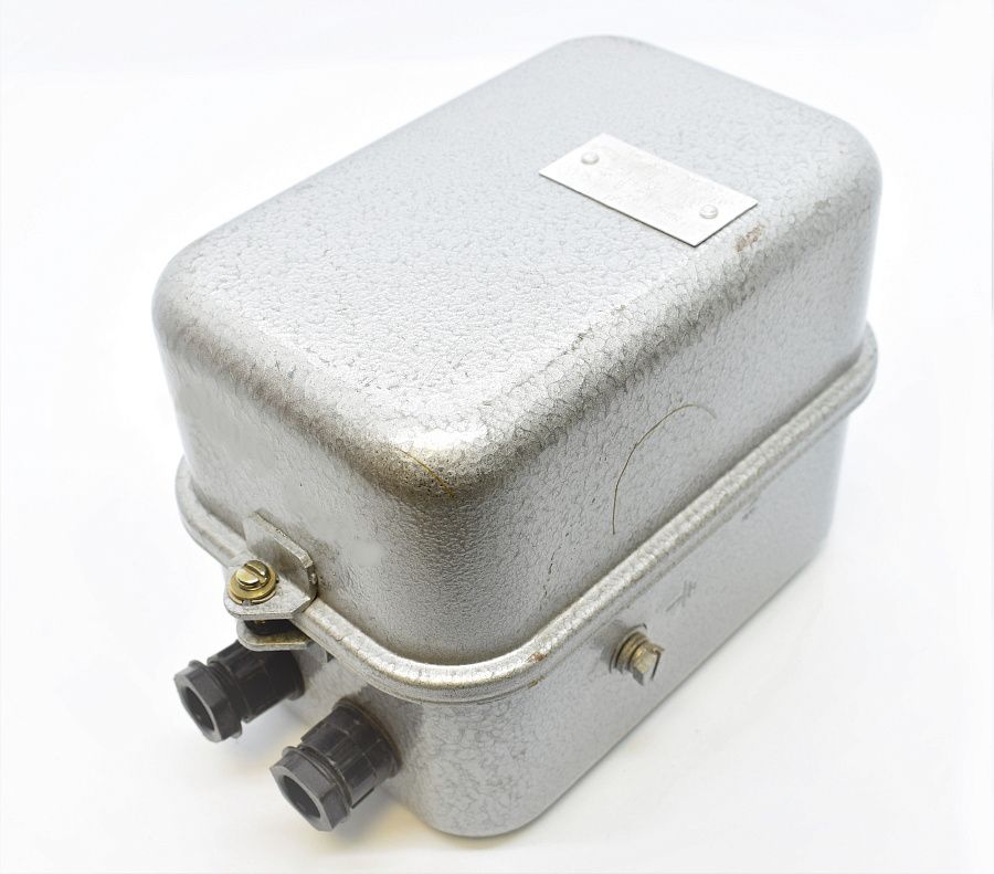пускатель пм12-010110 220в ip54 (кзэ)