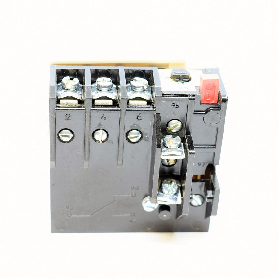 реле тепловое ртт-111 2а (1,7 - 2,3а) кзэа 