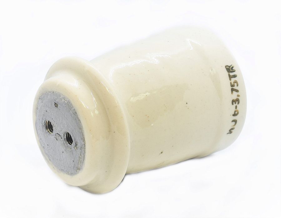 изолятор ио-6-3,75 ii у3 (отверстия: 2хм8, м12), d77х100мм 