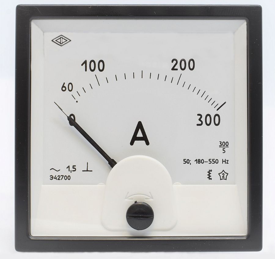 амперметр э 42700  750/5а   (80 х 80мм) 