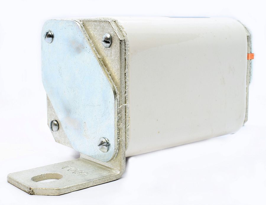 предохранитель пп57-37671-400а-ухл3-кварц